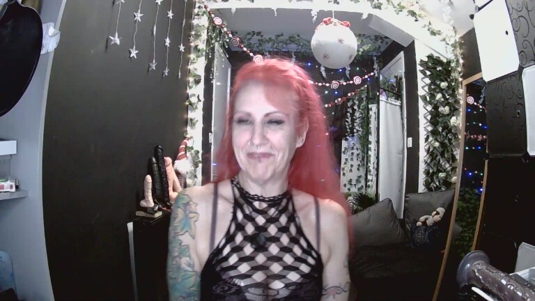 SkySparks's Streamate show and profile