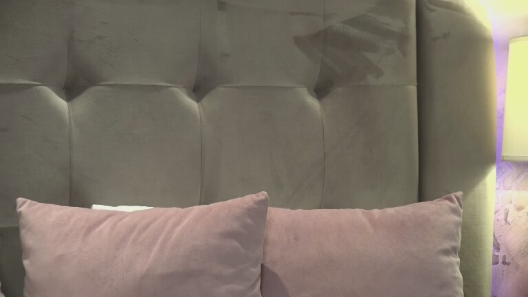 Nathaniela's Streamate show and profile