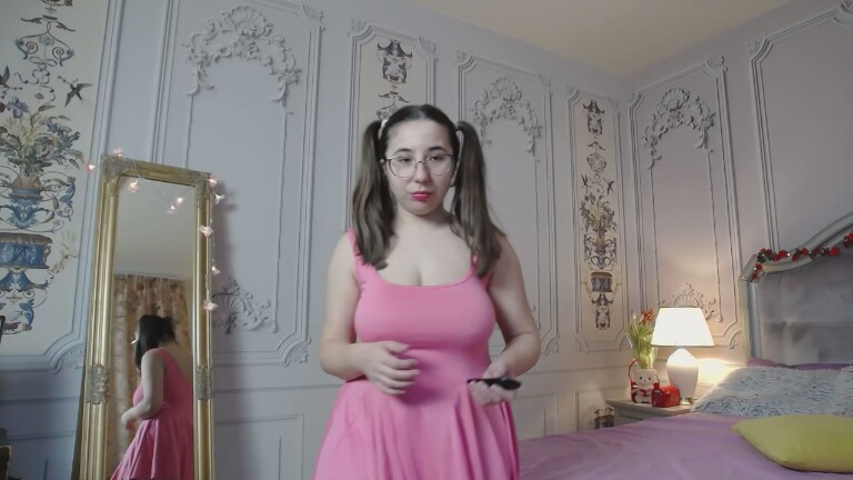 HAZELs's Streamate show and profile