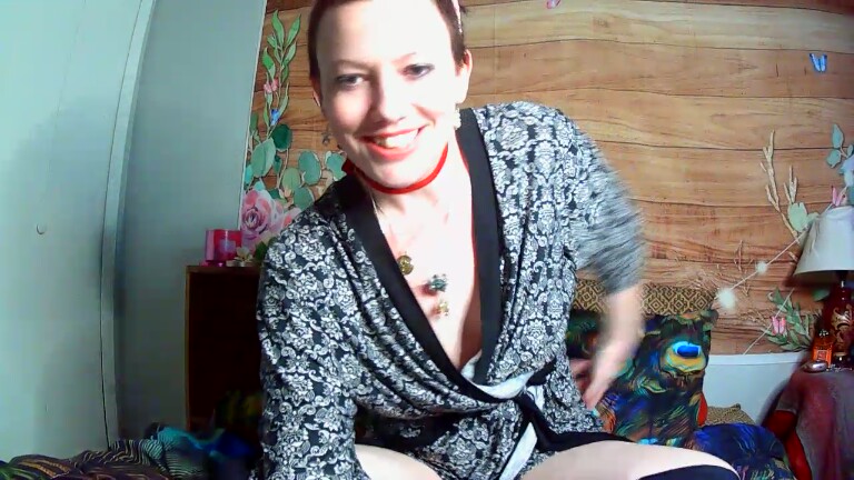 CircaDouxxx's Streamate show and profile